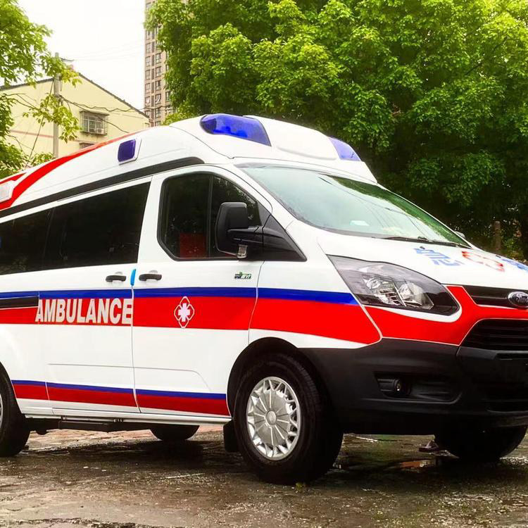 金平重症监护救护车出租护送返乡