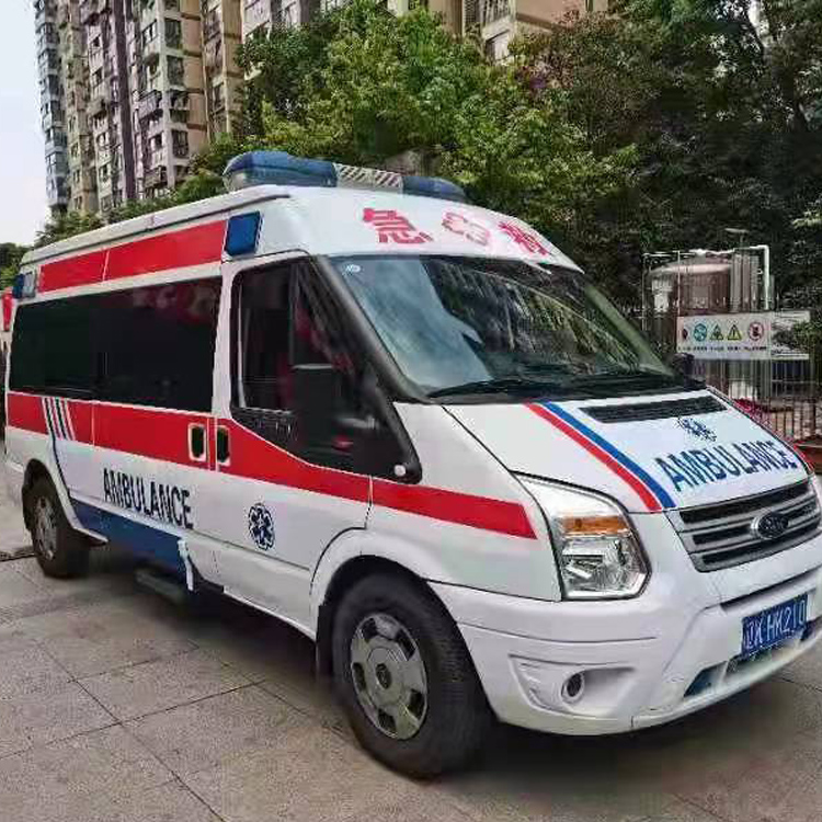 金平术后行动不便回家租赁救护车